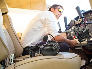 Navigating the Skies: A Closer Look at Aviation Headsets