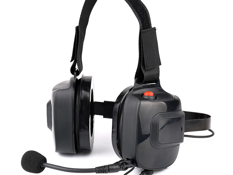 B-60 Pit Headset with PTT button, making racing and industrial communication more convenient.