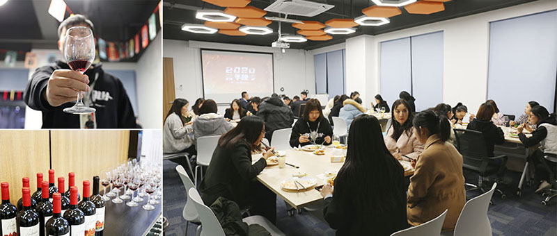 RayTalk employees gathered in the office to celebrate the new year