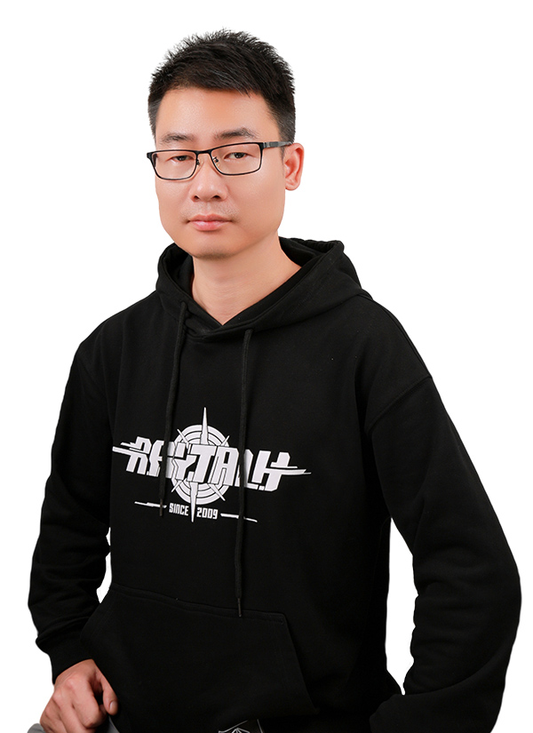 raytalk team: Head of Production Management Center