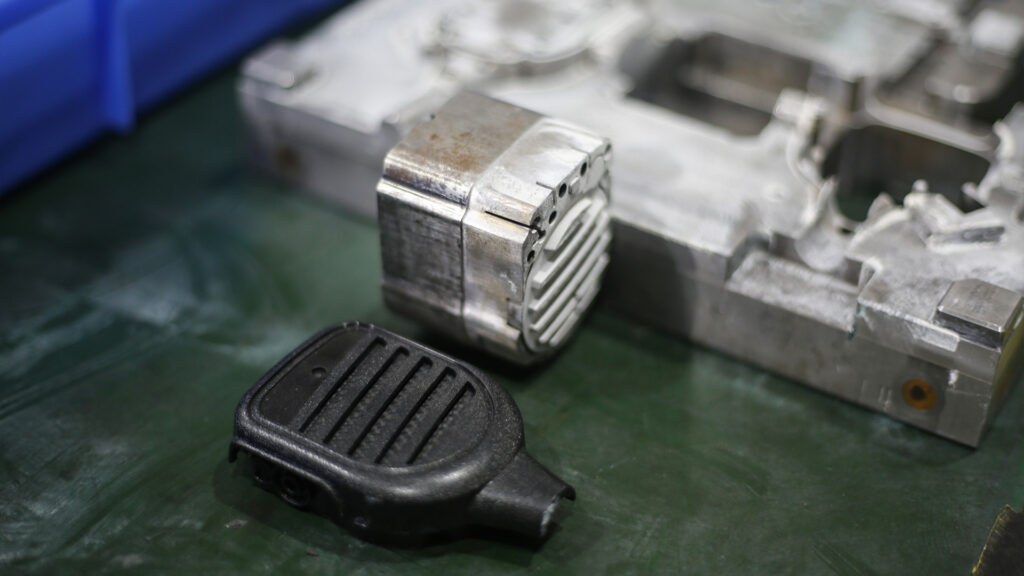 Mold for the RSM-800 IP67 waterproof shoulder microphone