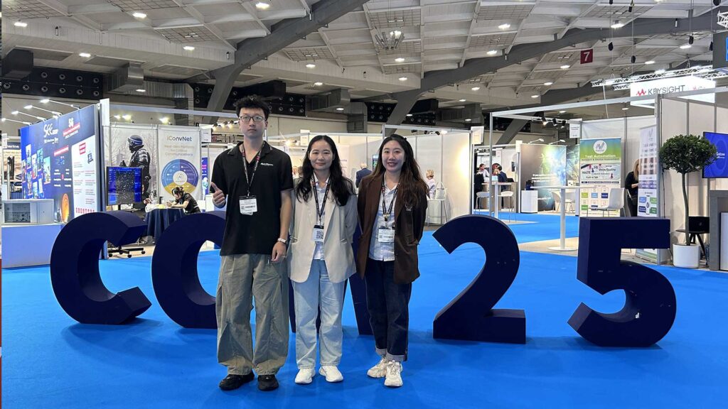 Outstanding-RayTalk-Team