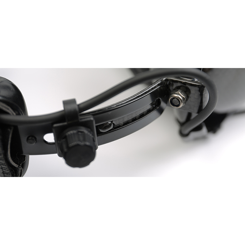 pilot headset headband adjustment button